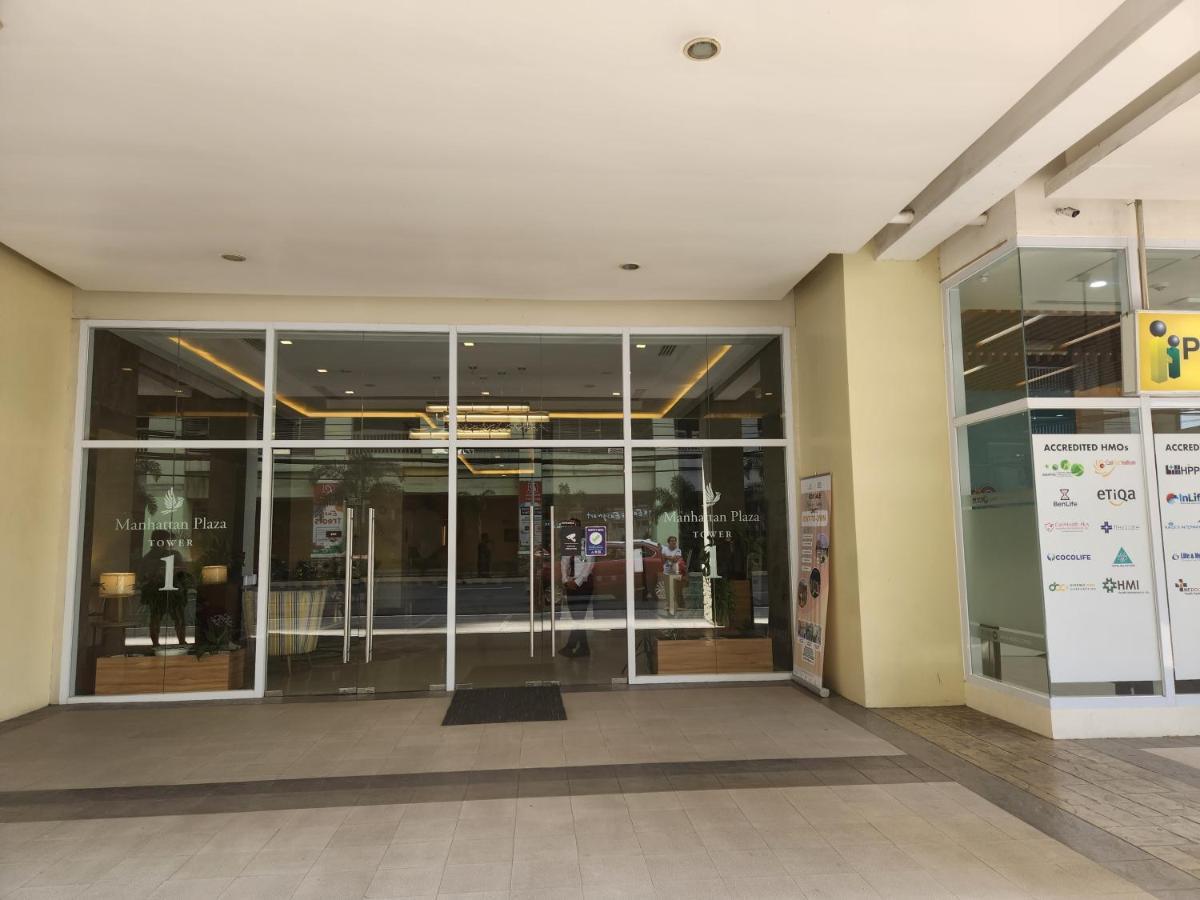 Manhattan Plaza Tower 1 奎松市 外观 照片